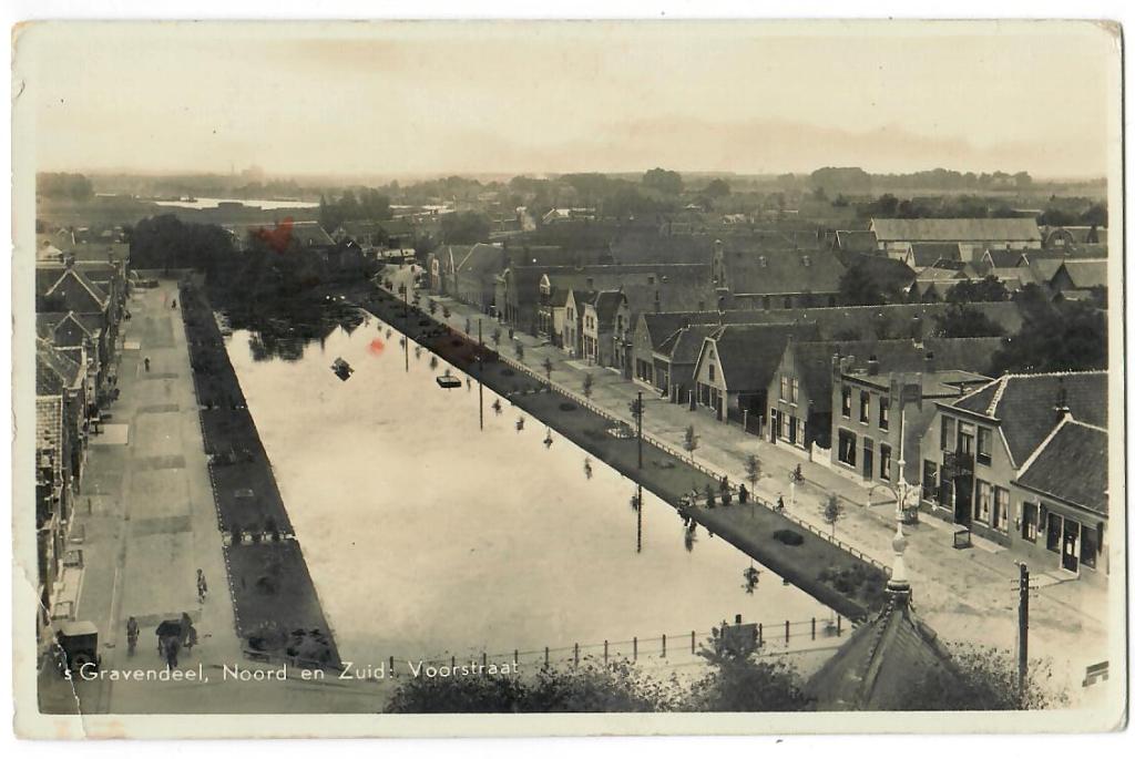 's Gravendeel - Noord en Zuid: Voorstraat, Verzenden, 1920 tot 1940, Gelopen, Zuid-Holland