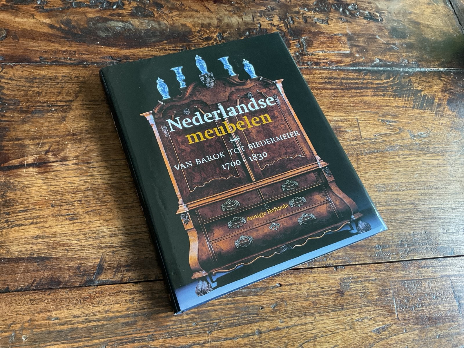 Nederlandse Meubelen: Van Barok tot Biedermeier 1700-1830, Ophalen of Verzenden, Zo goed als nieuw, Overige onderwerpen
