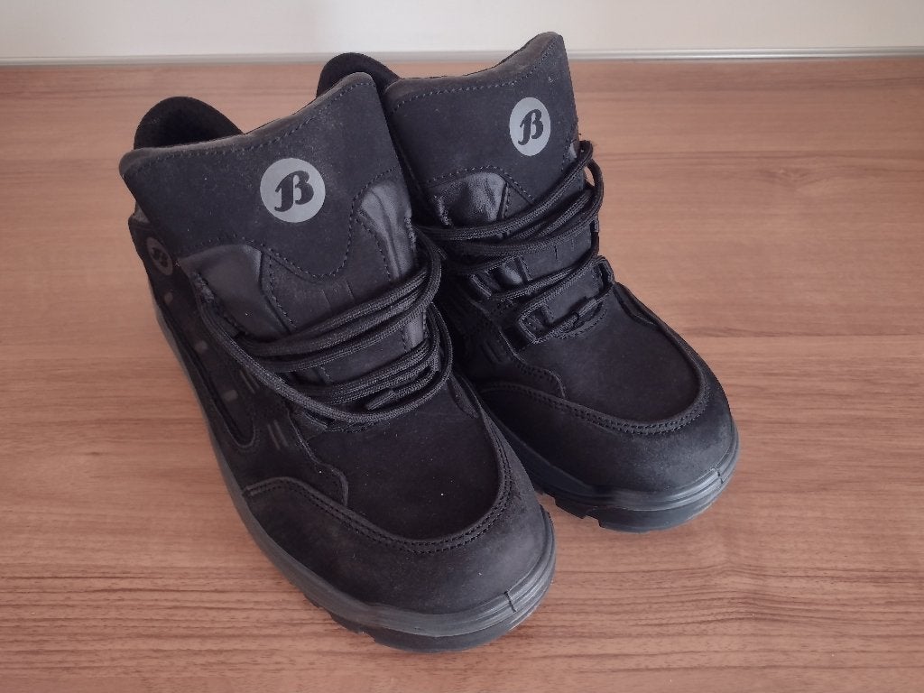 Bata Veiligheidsschoenen, Doe-het-zelf en Verbouw, Ophalen of Verzenden, Zo goed als nieuw