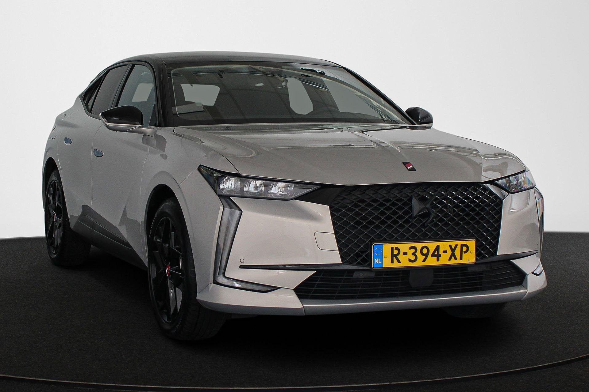 DS 4 E-Tense Performance Line Navigatie Apple CarPlay 19" LM, Gebruikt, 4 cilinders, https://media-marktplaats.export.dv.nl/23494824079/document-1.pdf