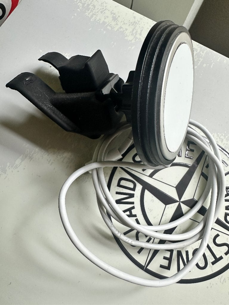 magsafe iPhone houder voor Mercedes C klasse, Telecommunicatie, Mobiele telefoons | Toebehoren en Onderdelen, Ophalen of Verzenden