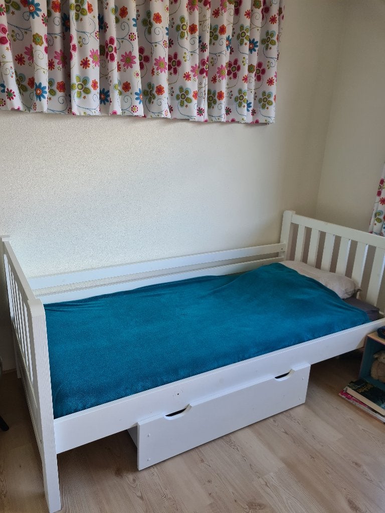 Eenpersoonsbed, Kinderen en Baby's, Kinderkamer | Bedden, Zo goed als nieuw, 180 cm of meer, 85 tot 100 cm, Ophalen of Verzenden