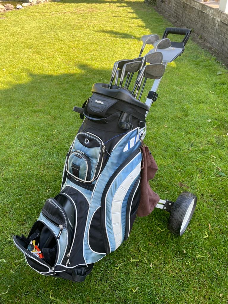 Heren set. Rechtshandig.merk:Apron., Ophalen, Gebruikt, Set