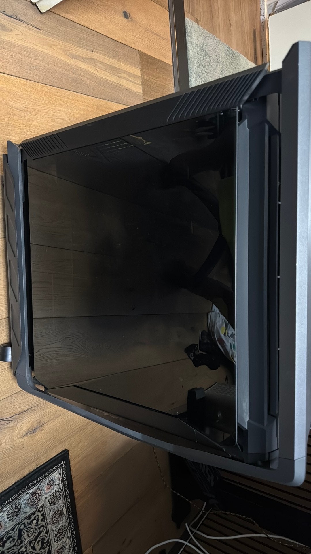 Asus rog hyperion pc case, Computers en Software, Computerbehuizingen, Ophalen, Zo goed als nieuw