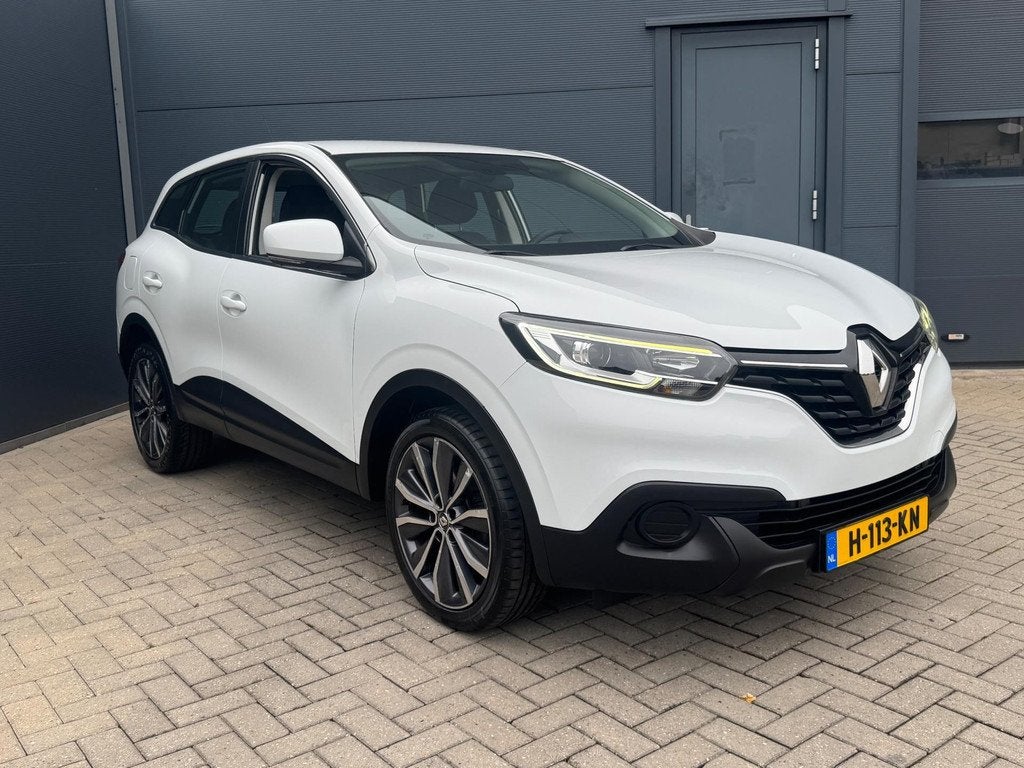 Renault Kadjar 1.2 TCe / Carplay / 18 Inch, Voorwielaandrijving, Kadjar, Euro 6, 4 cilinders