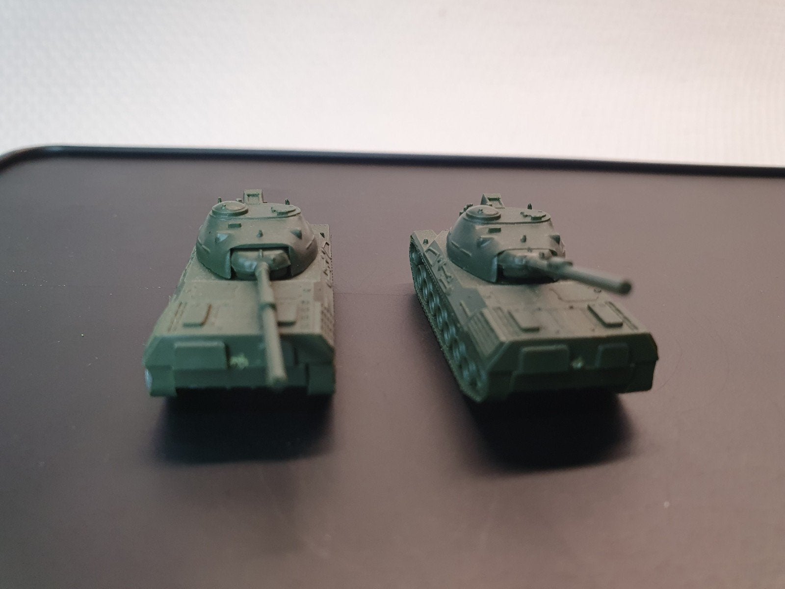 2x N spoor Leopard 1 tanks voor dieplader, Hobby en Vrije tijd, Ophalen of Verzenden, Gebruikt, Overige typen, Overige merken