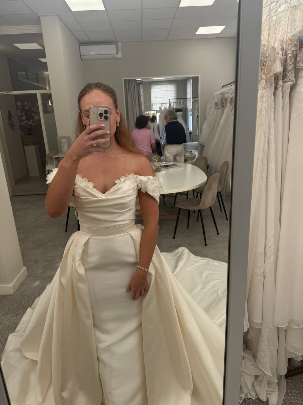 Trouwjurk Milla Nova nieuw, Ophalen, Nieuw, Wit, Trouwjurk