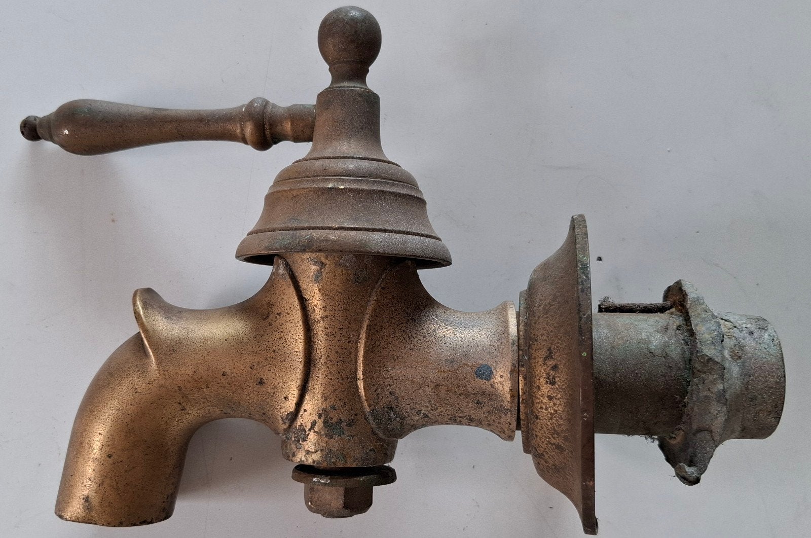 Antieke Bronzen / Koper waterkraan, Antiek en Kunst, Antiek | Koper en Brons, Ophalen of Verzenden, Brons