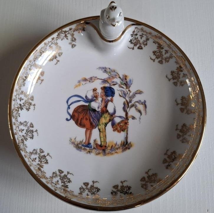 Oud Frans kinder warmhoudbordje met kinderen, Limoges, Ophalen of Verzenden