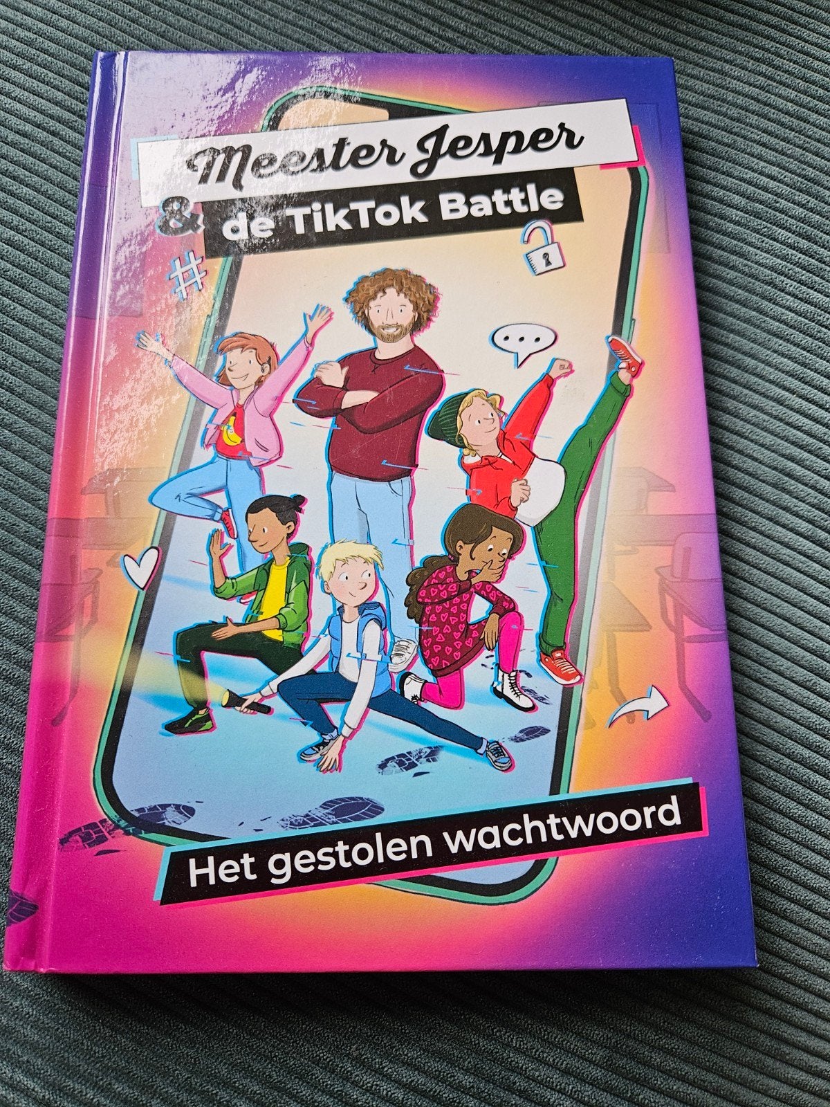 Jesper Hesseling - Meester Jesper & de TikTok Battle, Ophalen of Verzenden, Zo goed als nieuw, Jesper Hesseling