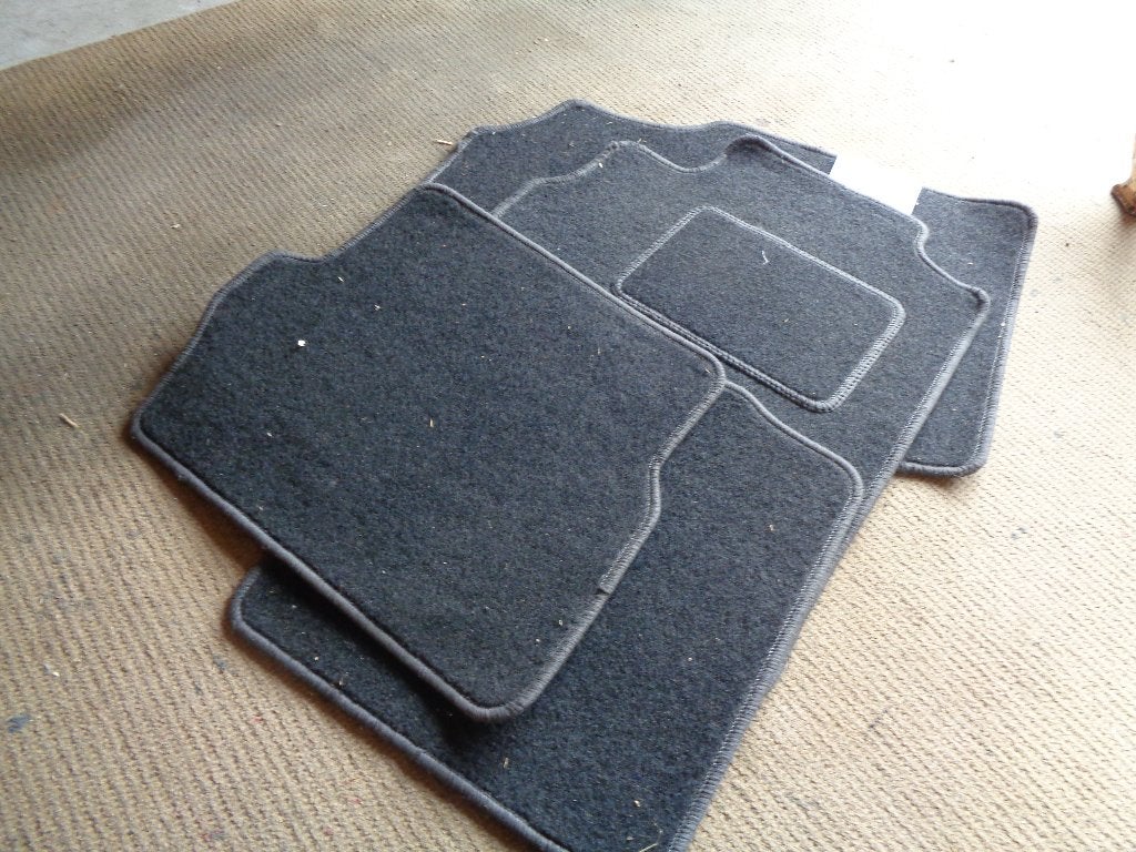 4 stuks Bijna Nieuwe Automatten., Ophalen, Zo goed als nieuw