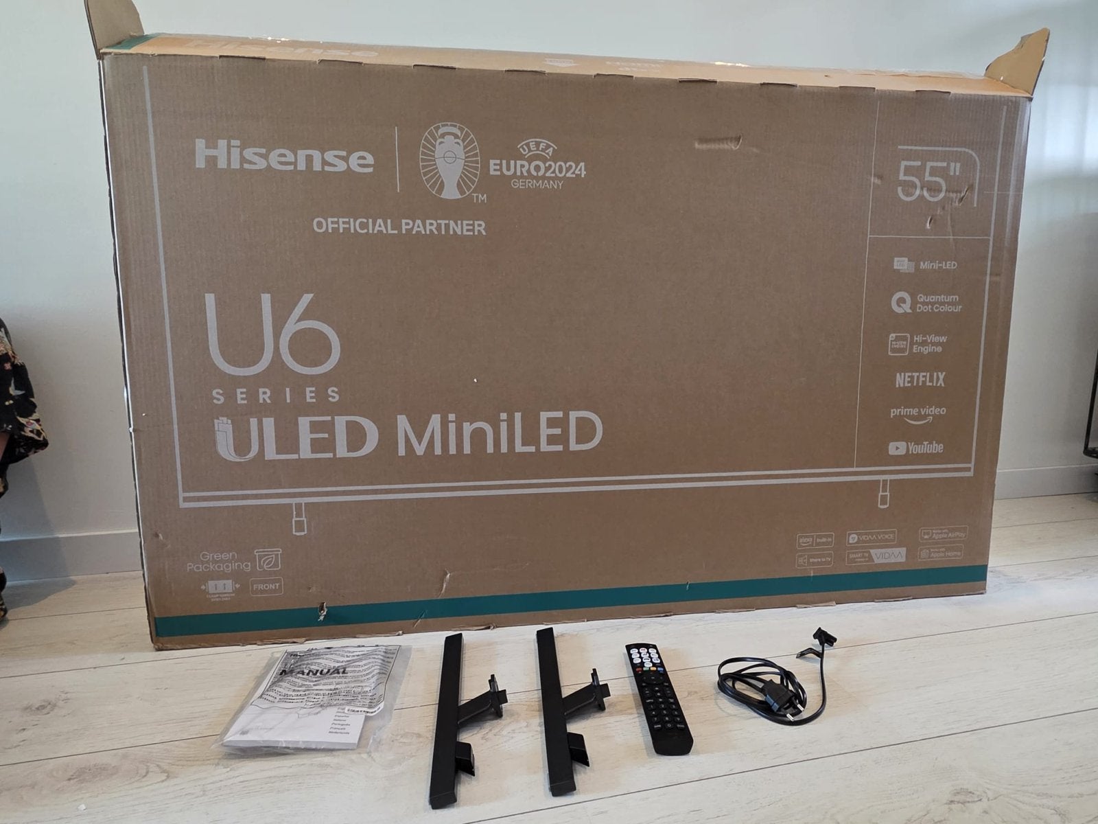 55’’ Hisense U6 Series ULED MiniLED Smart TV - Nieuw in doos, LED, 50 Hz, Nieuw, 100 cm of meer