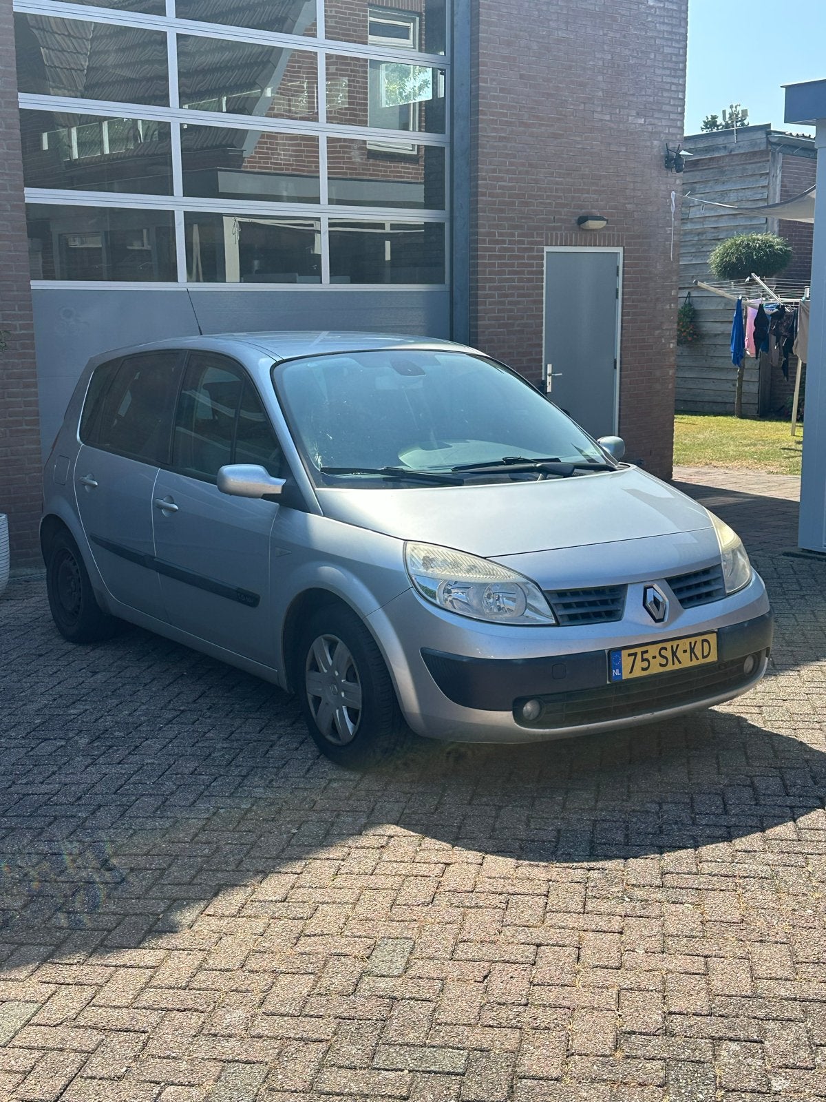 Renault Scénic 1.6 16V 82KW 2006 Grijs, Auto's, Voorwielaandrijving, 1295 kg, 4 cilinders, Particulier
