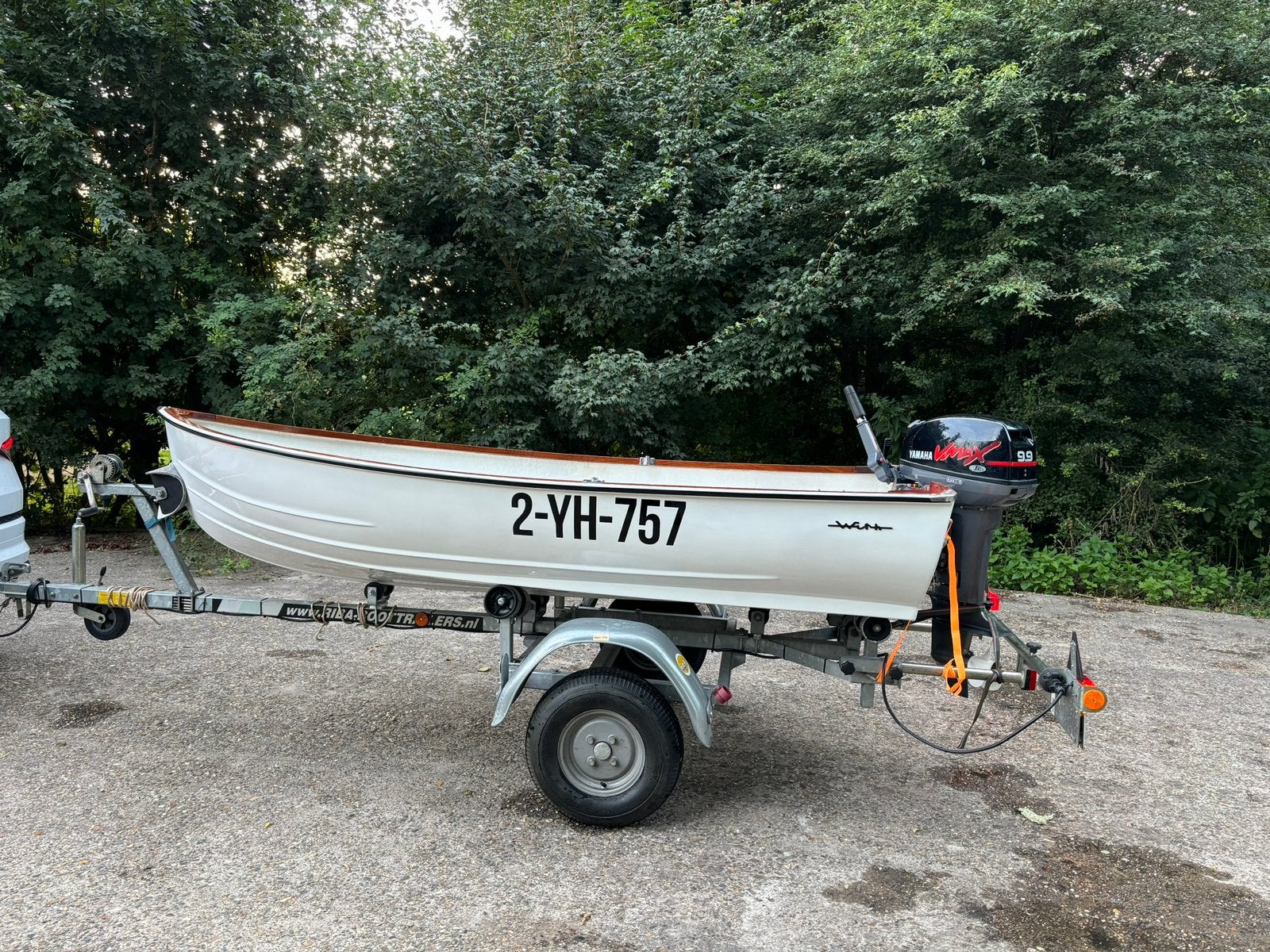 KMV With 200 Dromedille, Yamaha 15hp, Pega Trailer, Ophalen, 10 tot 30 pk, Zo goed als nieuw, Buitenboordmotor