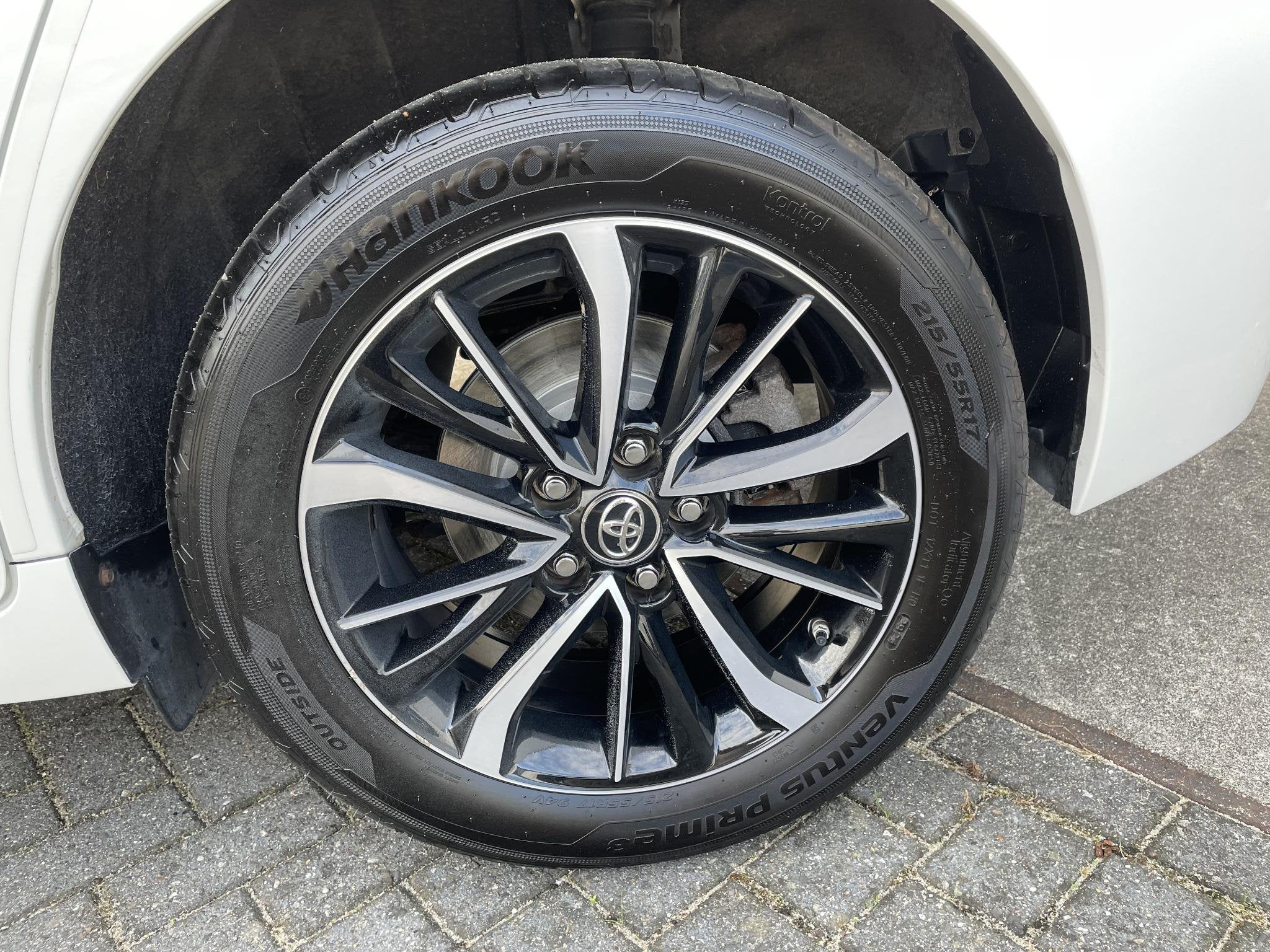 Toyota Verso 1.8 VVT-i SkyView Edition Automaat, Trekhaak, Auto's, Dealer onderhouden, Gebruikt, Euro 6, 4 cilinders