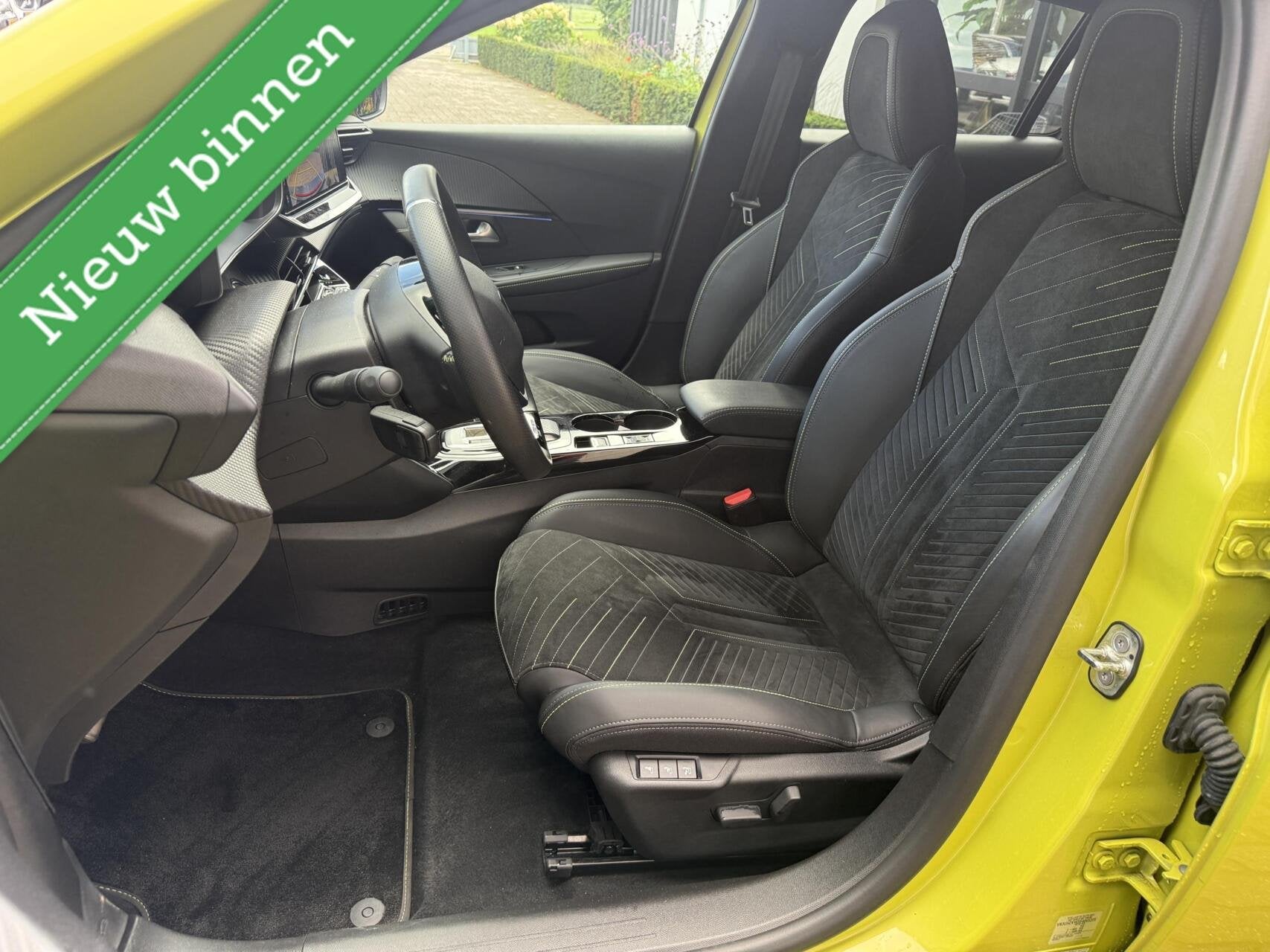Peugeot e-208 EV GT Avantage 51 kWh SOH 96.7% ACC/WARMTEPOMP, Auto's, Gebruikt, 433 km, 156 pk, 1430 kg