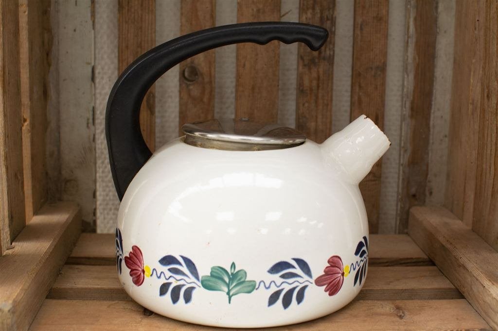 Boch Boerenbont fluitketel 39261, Ophalen of Verzenden, Gebruikt, Aardewerk, Bord(en)