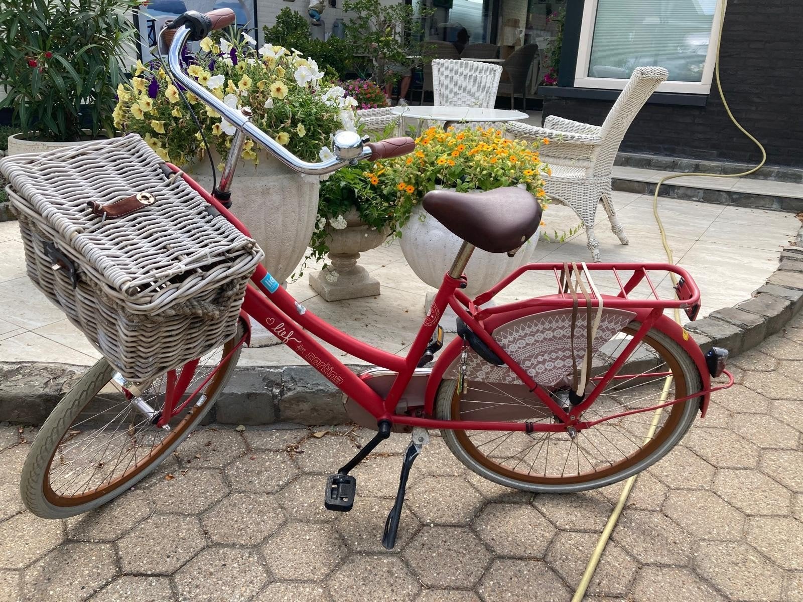 Cortina Lief transporter meisjesfiets 26 inch, Fietsen en Brommers, Fietsen | Meisjes, Ophalen, Gebruikt, 26 inch of meer, Versnellingen