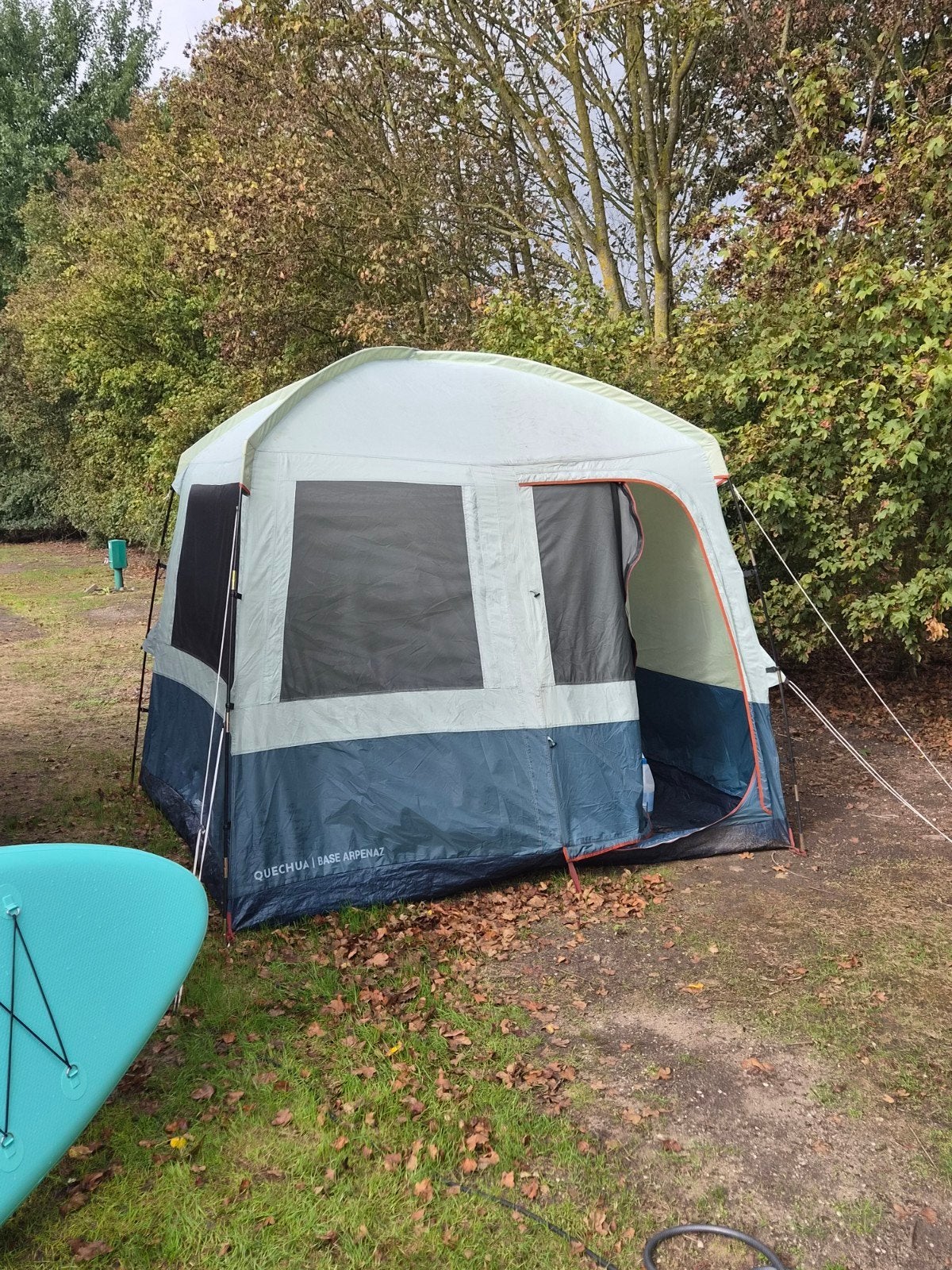 Quechua Base Arpenaz tent - 4 persoons familietent, Caravans en Kamperen, Tenten, Ophalen of Verzenden, Gebruikt, Tot en met 4