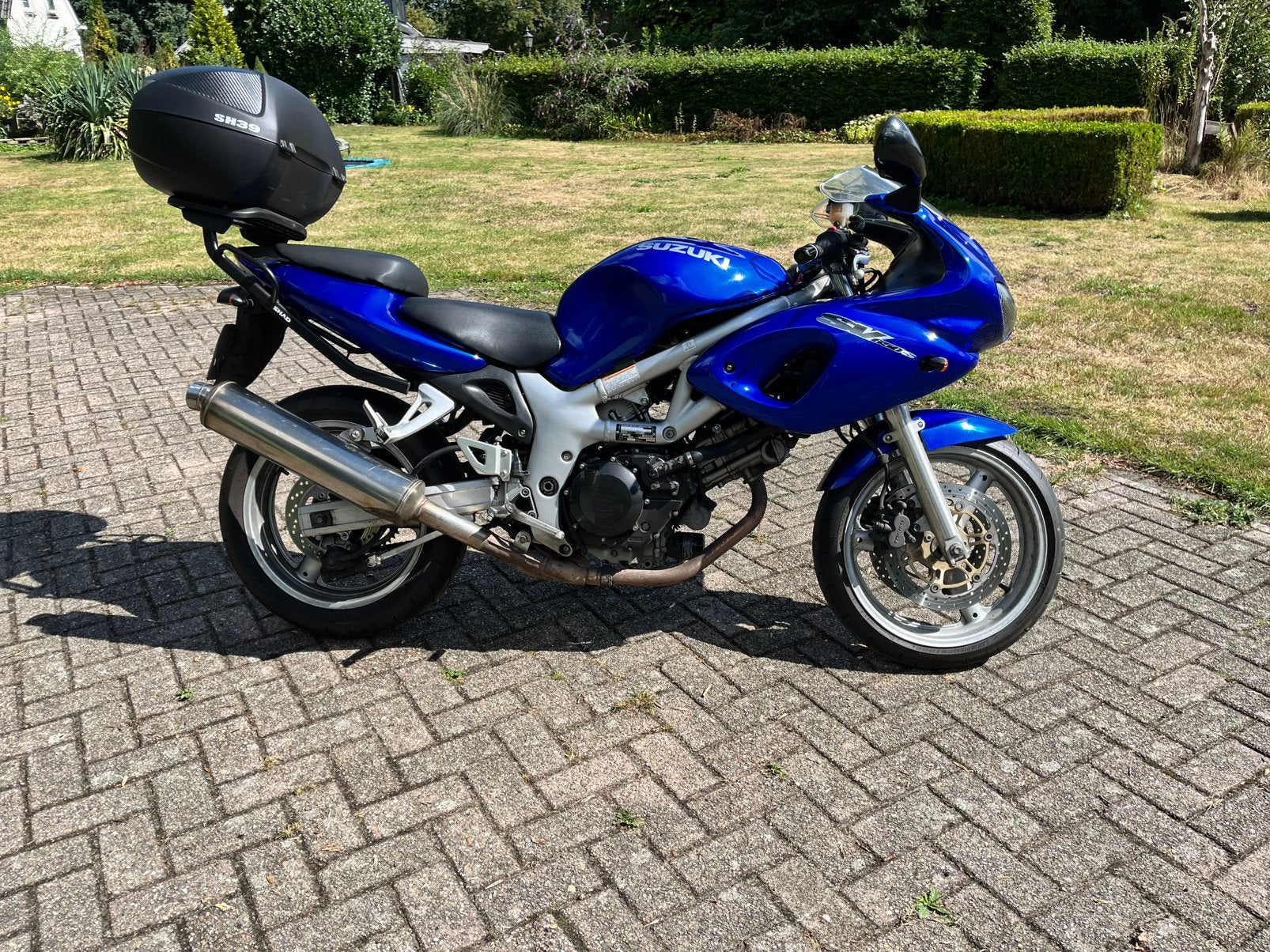 Suzuki SV650S, 2 cilinders, Occasion, Motorrijbewijs A, Particulier