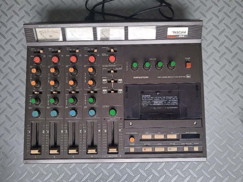 Tascam 244 Portastudio, Ophalen, Gebruikt, Minder dan 5 kanalen, Microfooningang