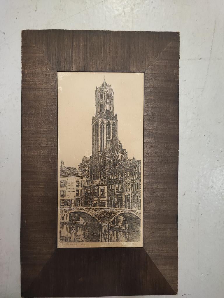 Ets Domtoren Utrecht met gracht en bruggen, Antiek en Kunst, Ets, Stadsgezicht, Ingelijst, Ophalen of Verzenden