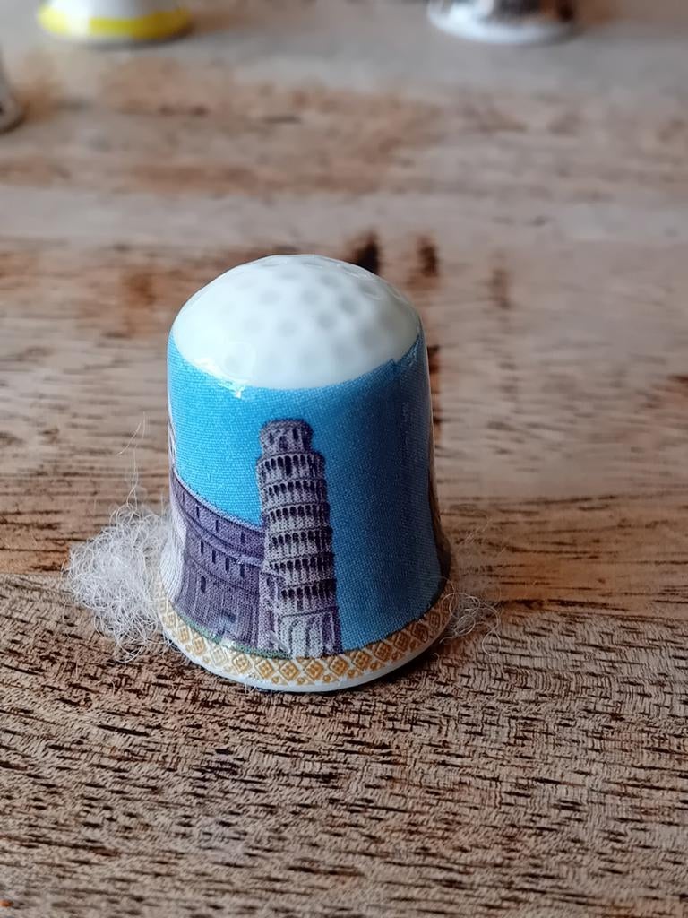 Vingerhoedjes verzamelen Pisa vingerhoedje, Verzamelen, Ophalen of Verzenden, Zo goed als nieuw