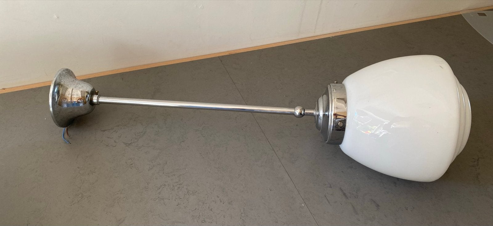 Vintage Art Deco Plafondlamp met Opale Glazen Kap, Ophalen of Verzenden