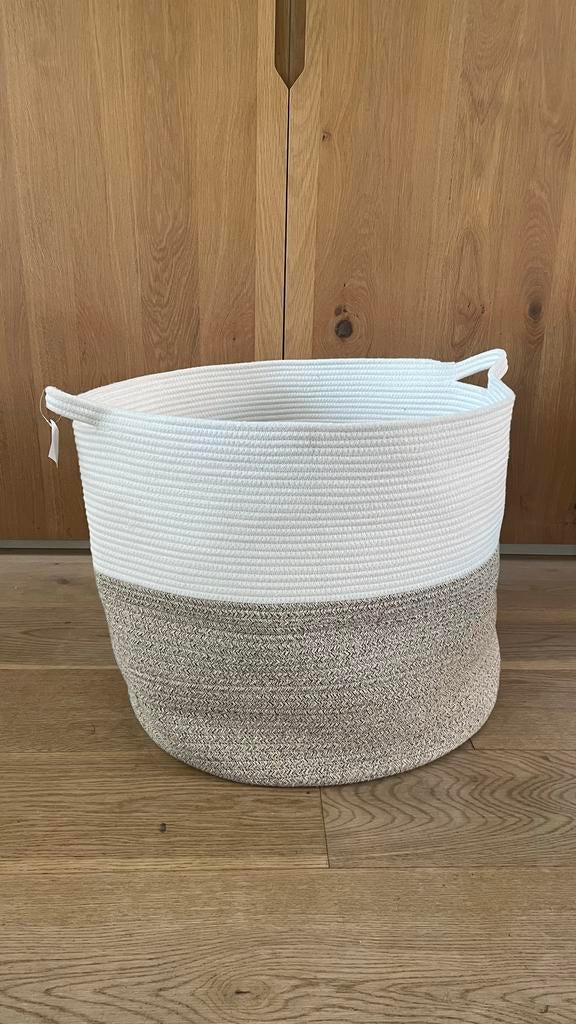 Grote opbergmand Leenbakker - Zo goed als nieuw, Huis en Inrichting, Woonaccessoires | Schalen en Manden, Ophalen, Overige materialen