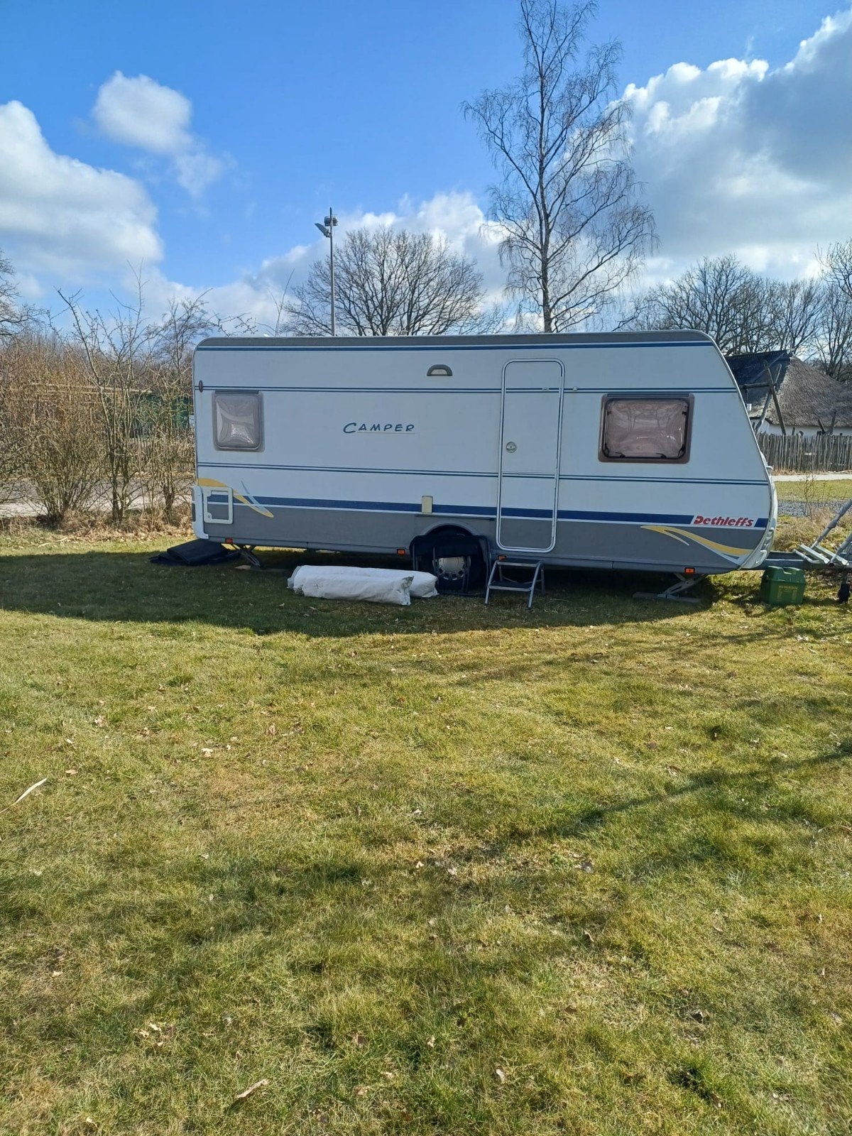 Dethleffs Camper 510 DB uit 2005 met Dorema voortent, Ophalen, Gebruikt