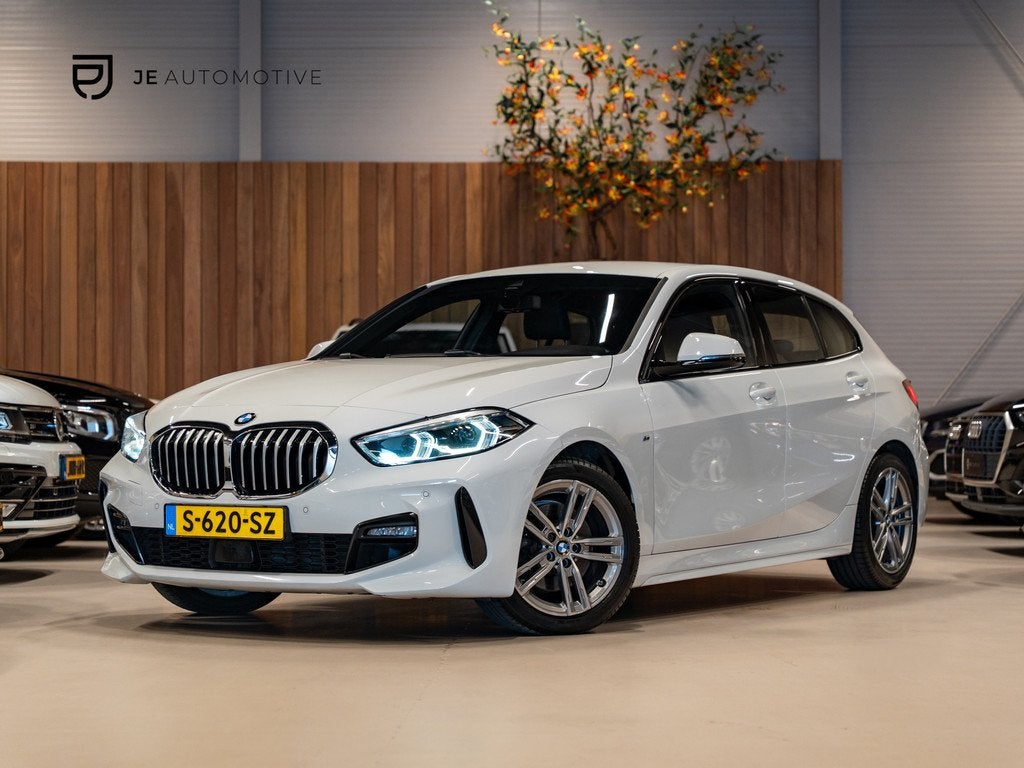 BMW 1-serie 118i M Sport High Executive, Apple Carplay, Digi, Auto's, BMW, Bedrijf, Te koop, 1-Serie, ABS, Airbags, Airconditioning