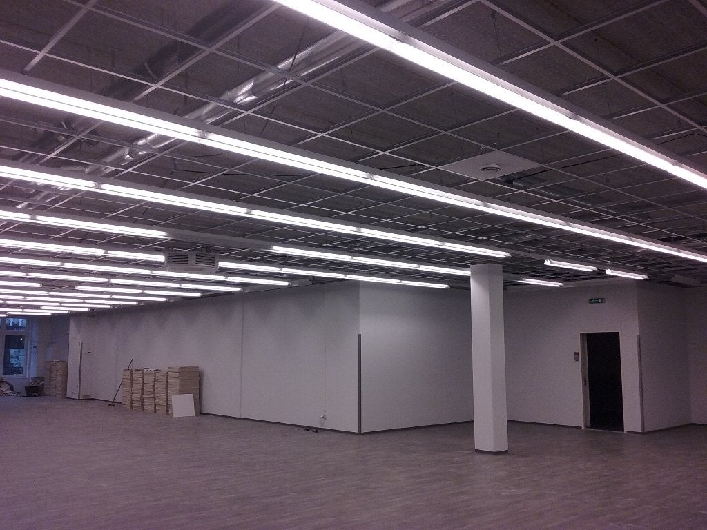 Verlichting voor werkplaats,winkel,magazijn ed, Huis en Inrichting, Ophalen, Zo goed als nieuw, Metaal