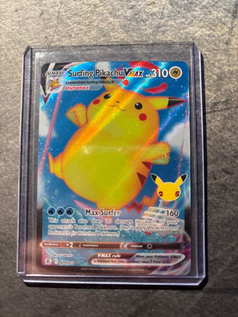 Surfing Pikachu VMAX 310/185 Pokémon kaart - Uitstekende sta, Ophalen of Verzenden, Zo goed als nieuw, Losse kaart, Foil