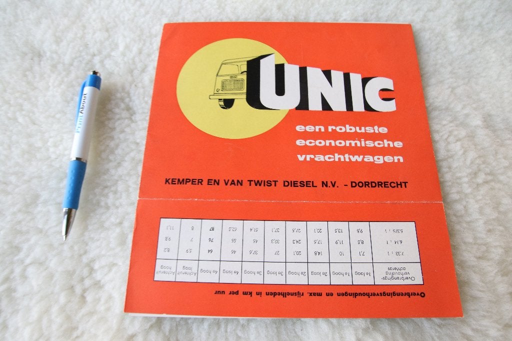 UNIC een robuuste economische vrachtwagen, Ophalen of Verzenden, Gelezen, Overige merken