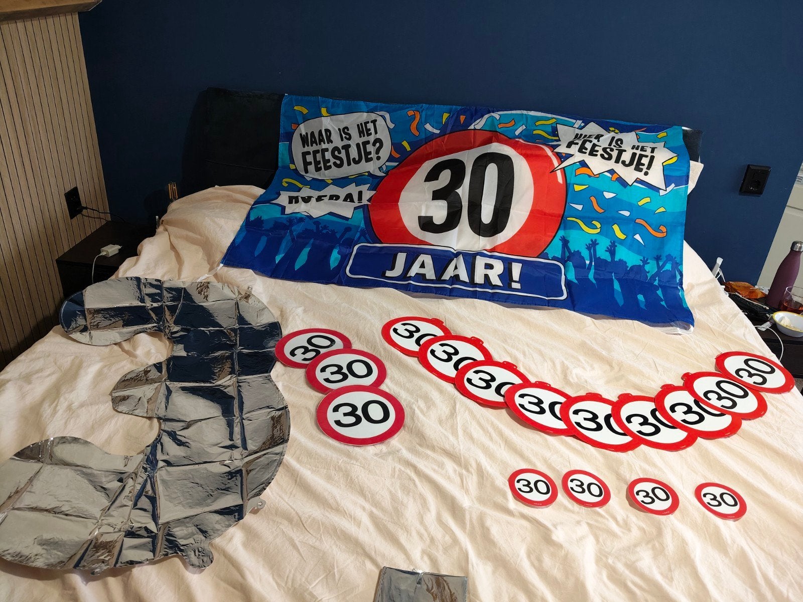 30 Jaar Feestpakket: Slingers, Spandoek, Versiering, Ophalen of Verzenden, Gebruikt, Versiering, Verjaardag