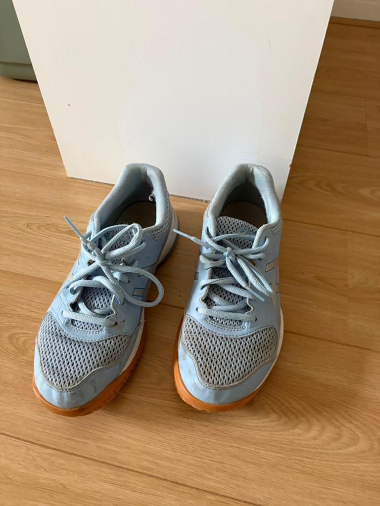 Binnen sportschoenen maat 38, Kleding | Dames, Ophalen of Verzenden, Gedragen, Sneakers of Gympen