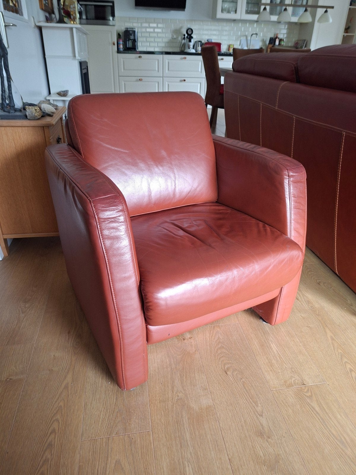 Comfortabele Leren Fauteuil - Zo Goed als Nieuw, Huis en Inrichting, Fauteuils, Ophalen, Zo goed als nieuw, Leer, 75 tot 100 cm