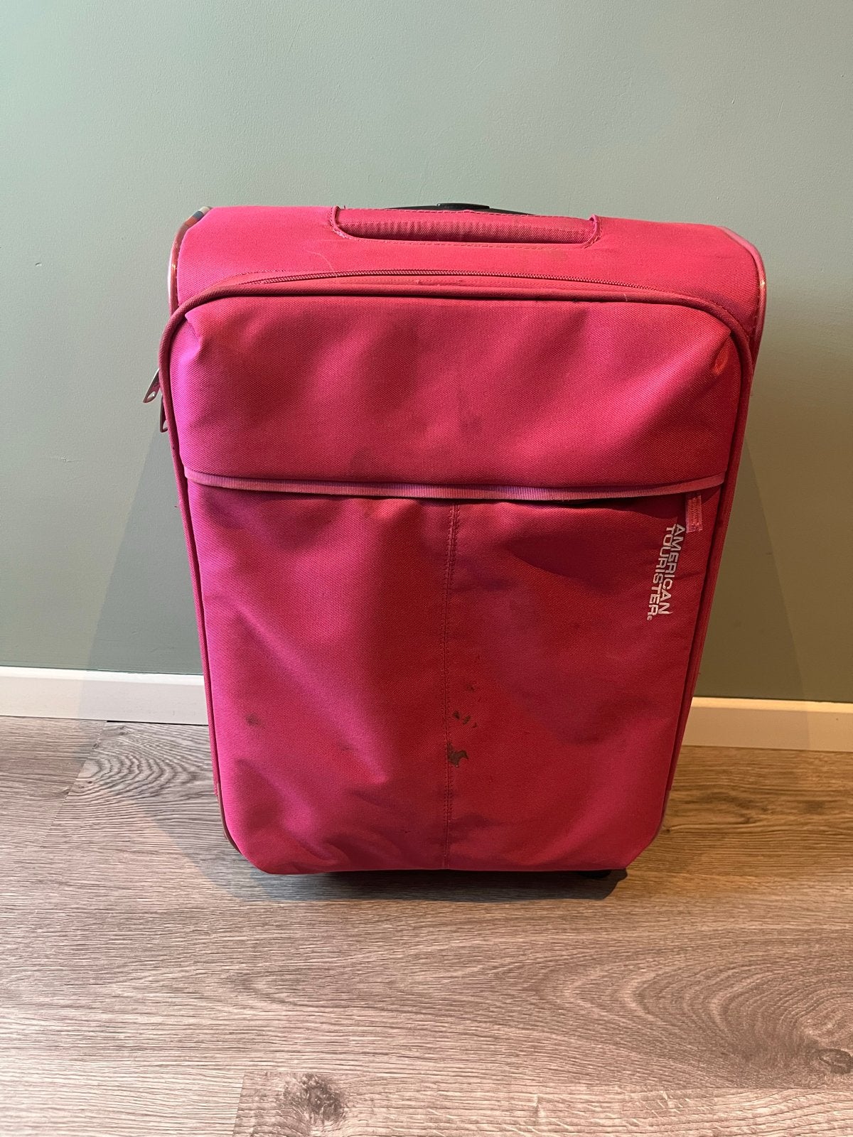 Roze American Tourister handbagage koffer, Ophalen, Gebruikt, 50 tot 60 cm, Zacht kunststof