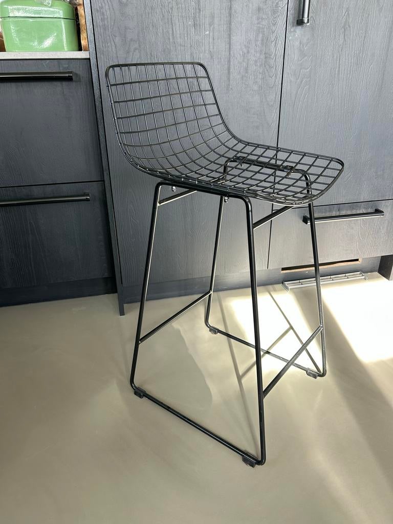 HK Living zwarte metalen barkruk, Huis en Inrichting, Ophalen, 60 tot 90 cm, Zo goed als nieuw, 1 kruk