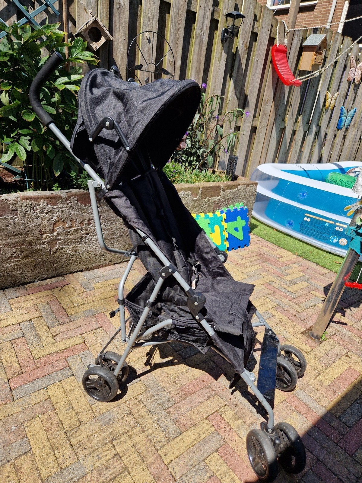 Compacte en lichte buggy, ideaal voor onderweg, Ophalen, Zo goed als nieuw