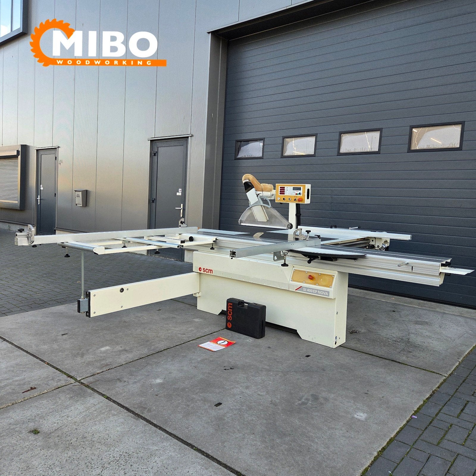 SCM Formaatzaag nova 400 ** Elektrisch gestuurd vol opties