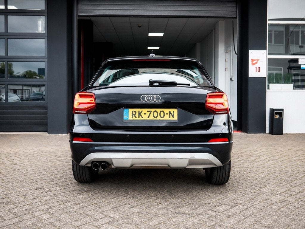 Audi Q2 1.4 TFSI CoD Design, Auto's, Audi, Stof, Gebruikt, 4 cilinders, 150 pk