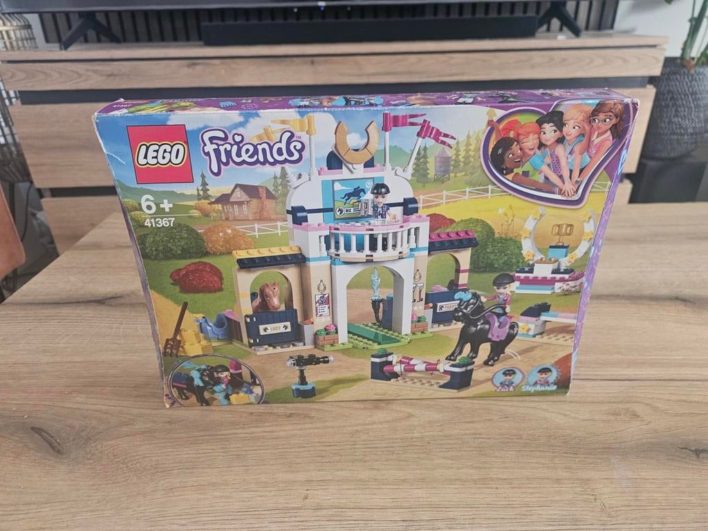 LEGO Friends 41367 Stephanie's Springwedstrijd, Inclusief minifiguren, Lego, Nieuw, Friends