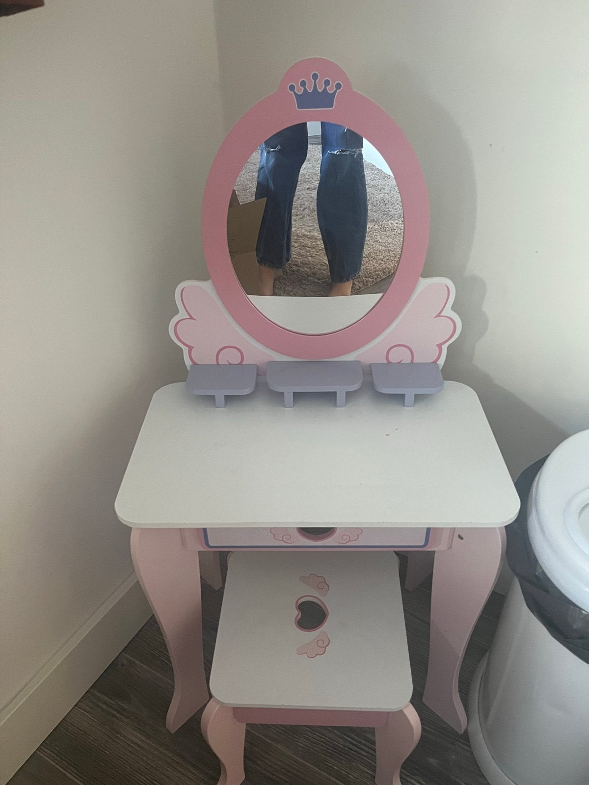 Leuk roze kinder kaptafeltje met krukje, Huis en Inrichting, Ophalen, Minder dan 50 cm, Gebruikt, Minder dan 100 cm