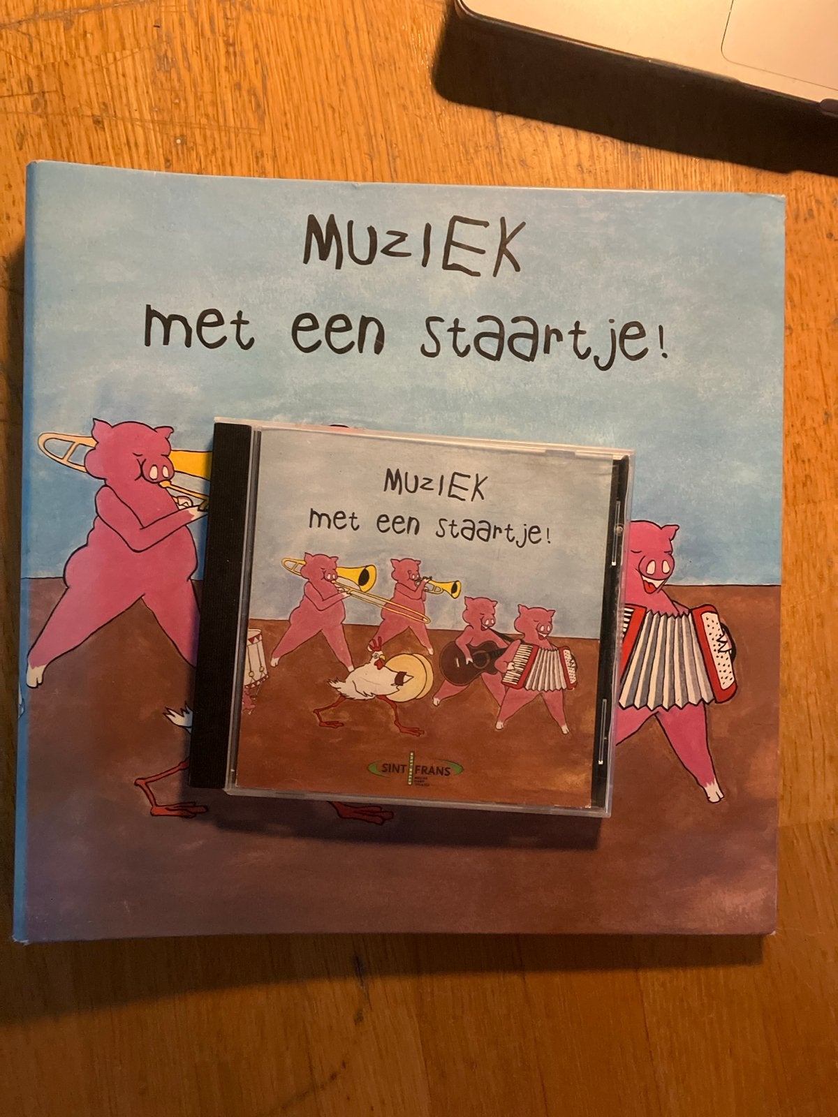Muziek met een staartje! (Boek + CD), Cd's en Dvd's, Gebruikt, Ophalen of Verzenden, 3 tot 5 jaar, Inclusief boekje