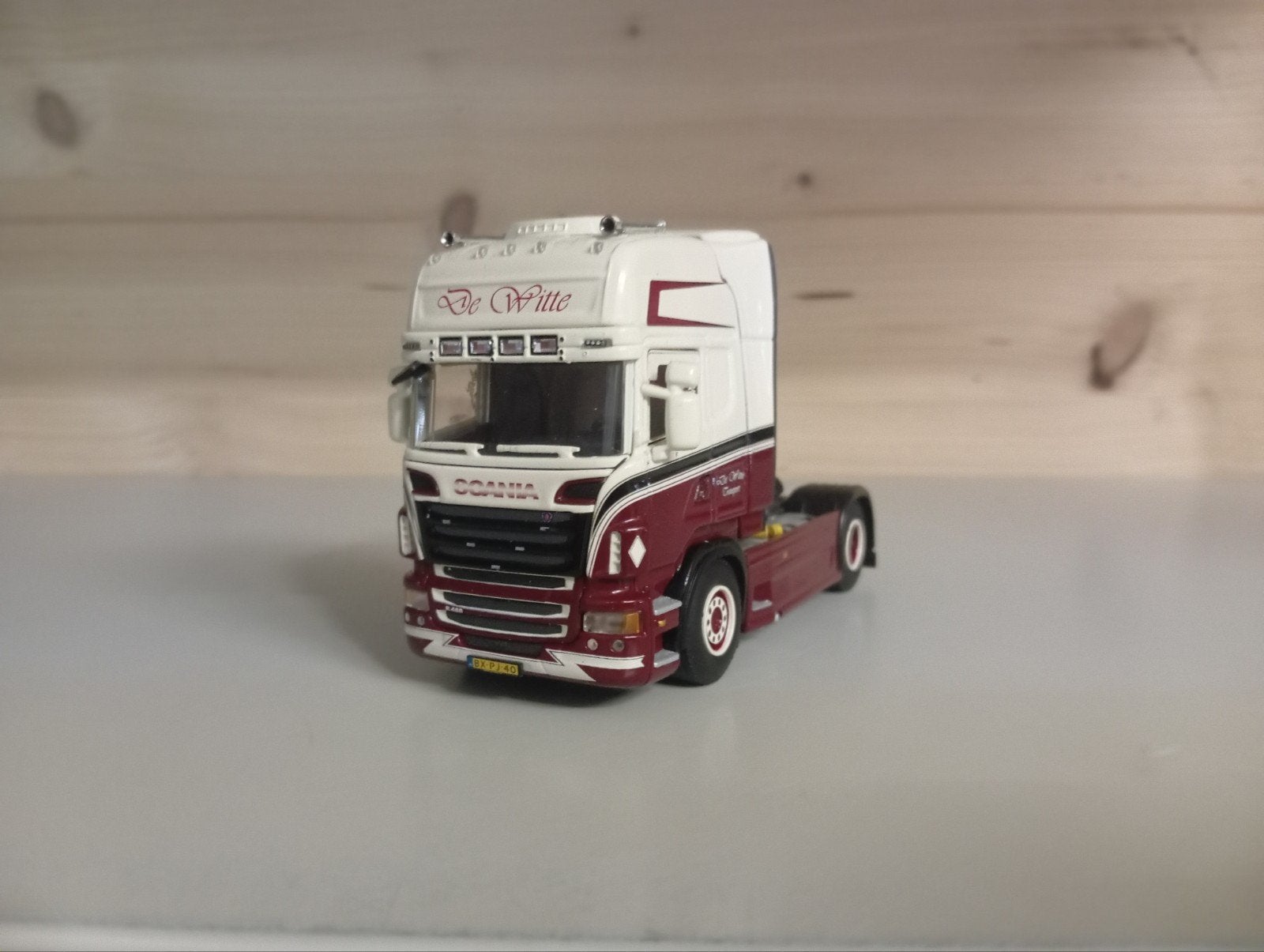 Scania R De Witte WSI, Ophalen of Verzenden, Zo goed als nieuw, Bus of Vrachtwagen, Wsi
