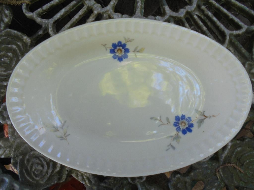 Vleeswarenschaaltje MOSA met blauwe (koren?) bloemetjes, Ophalen of Verzenden