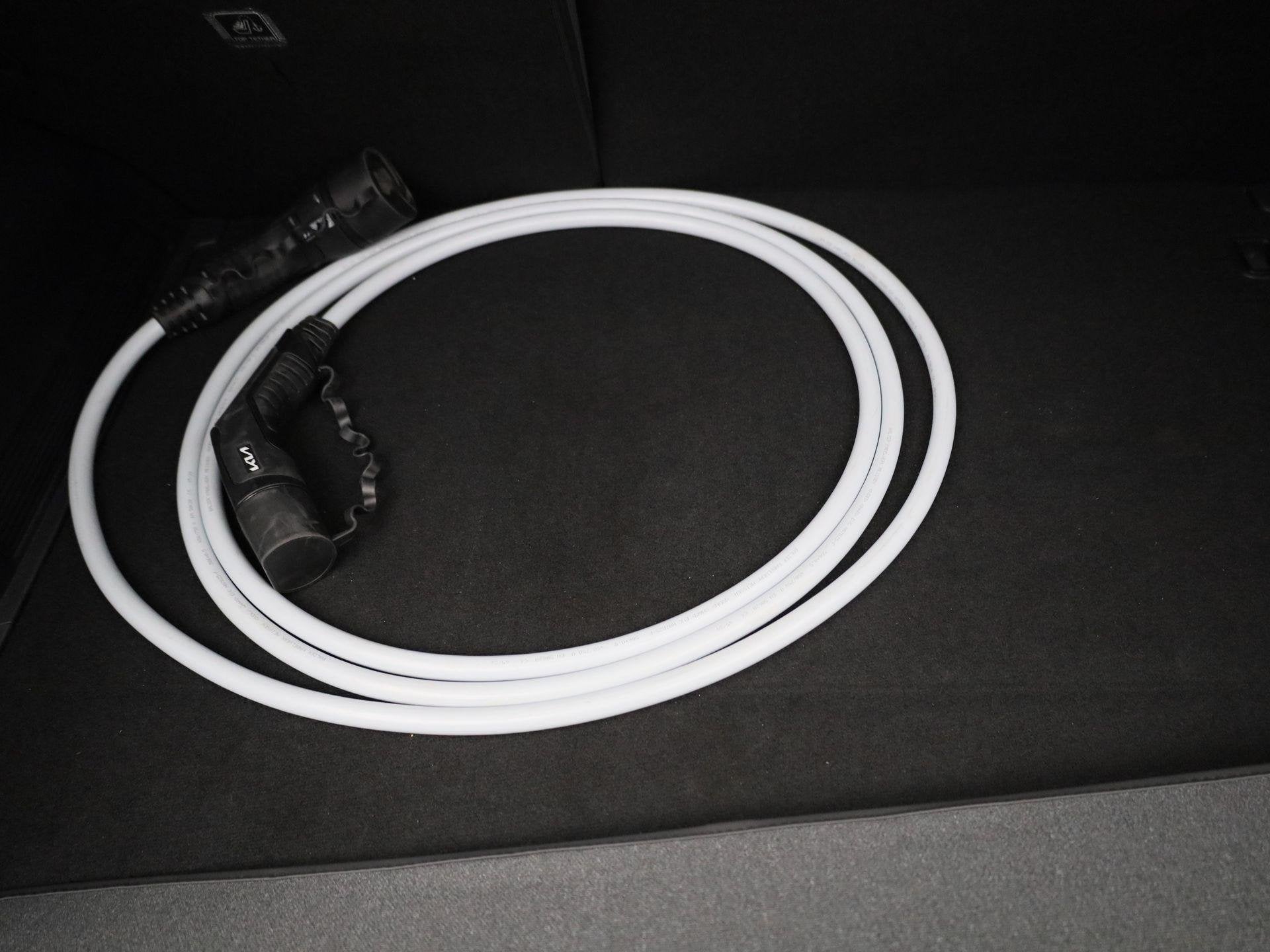 Foto 14 van Kia Niro 1.6 GDi PHEV DynamicPlusLine | Navi | Camera | Elec