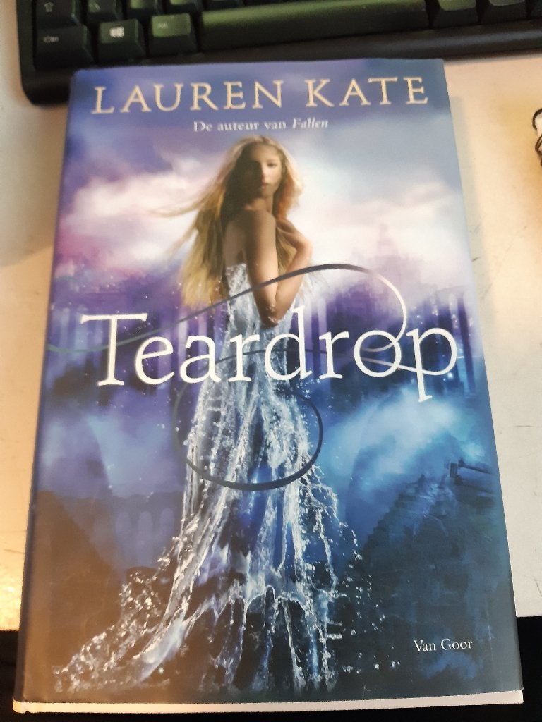 Teardrop - Lauren Kate (Young Adult Fantasy) Z202-79, Ophalen of Verzenden, Zo goed als nieuw, Lauren Kate