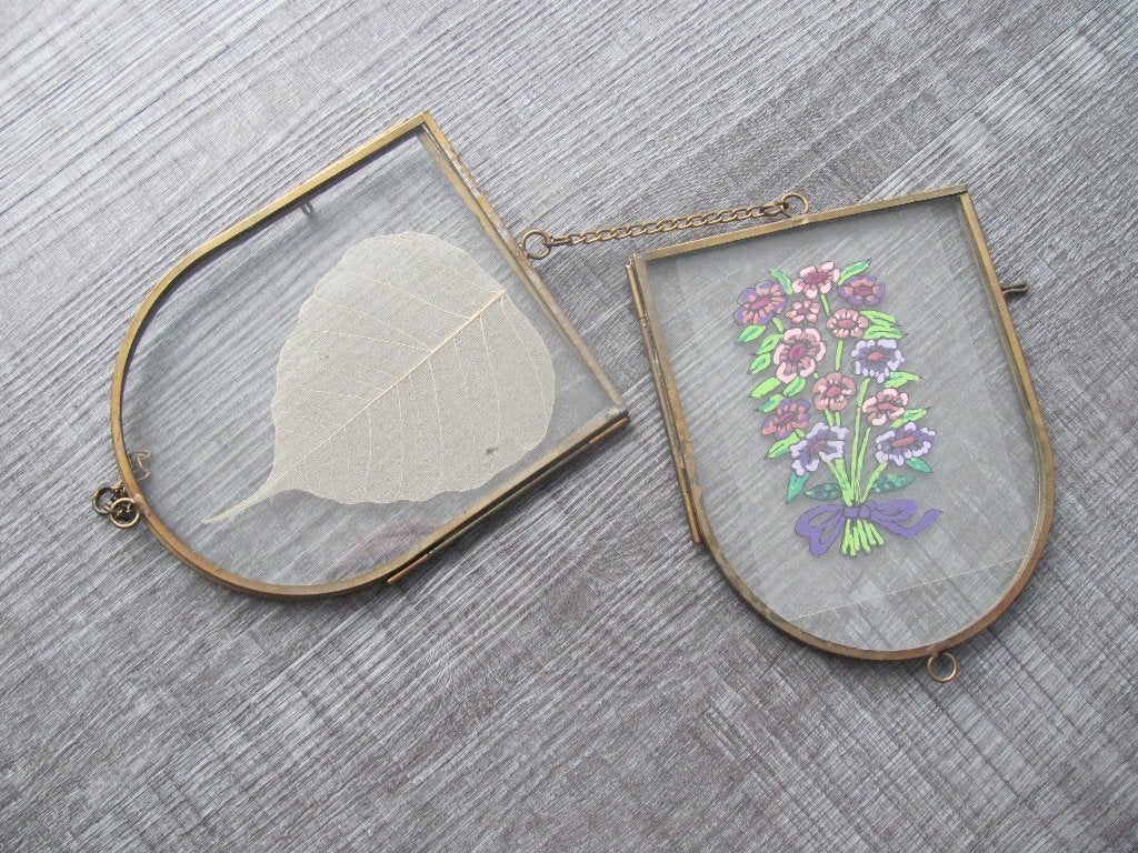 twee messing raamhangers, Huis en Inrichting, Woonaccessoires | Wanddecoraties, Metaal, Gebruikt, 12 cm, 15 cm